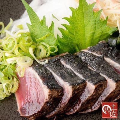 ふるさと納税 東洋町 先行予約受付中!2025戻りガツオわら焼きたたき 4節 |  | 01