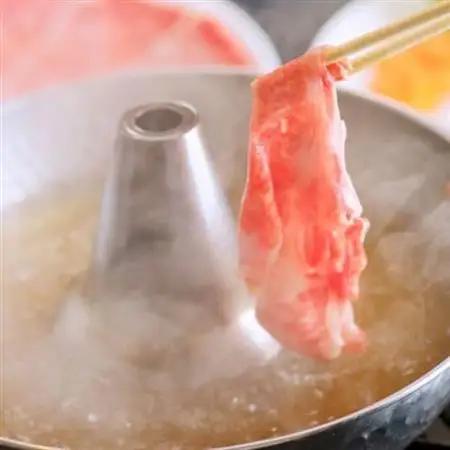 飛騨牛バラしゃぶすき用 700g【配送不可地域：離島】【1102046】