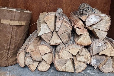 【定期便】≪12月発送開始≫京丹波町産 広葉樹 薪 20cm 20kg×3カ月 総量60kg ※北海道・東北・沖縄は配送不可 [030UTS004R]