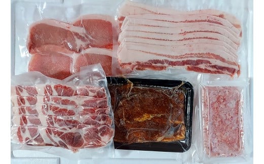 写真は１か月分の詰め合わせ例です。セット内容は毎月変わります。