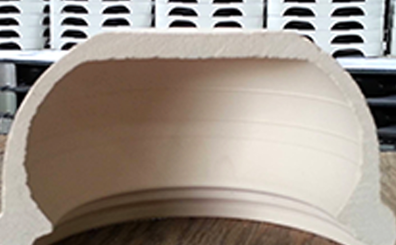 【萬古焼(ばんこやき)】Handmade土鍋 弥生陶園　職人が一つ一つ丁寧に成形し焼き上げる、こだわりの土鍋　土鍋の国内生産80％のシェアを誇る伝統の萬古焼　TS-211 丸ごはん土鍋2.5合（黒釉）