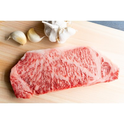 
＜ 稚内ブランド認定 ＞ 宗谷黒牛サーロインステーキ 200g _ 牛肉 牛 サーロイン ステーキ 冷凍 ギフト プレゼント 贈り物 送料無料 【1221076】
