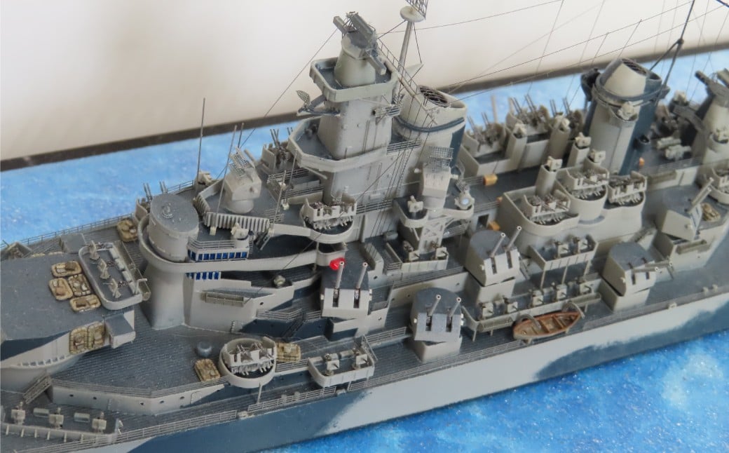 プロプラモデラーが作る！一点物 戦艦「アイオワ」1/700（完成品）タミヤベースプラモデル（MG誌掲載作品）