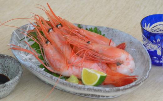 【紅白エビセット 甘エビ500g 白エビ500g】 日本海で水揚げされた鮮度抜群の甘えびを船内で急速冷凍しました。短時間で急速冷凍 細胞を壊さず、食品の美味しさをキープ 産地直送 香美町 香住 山陰 