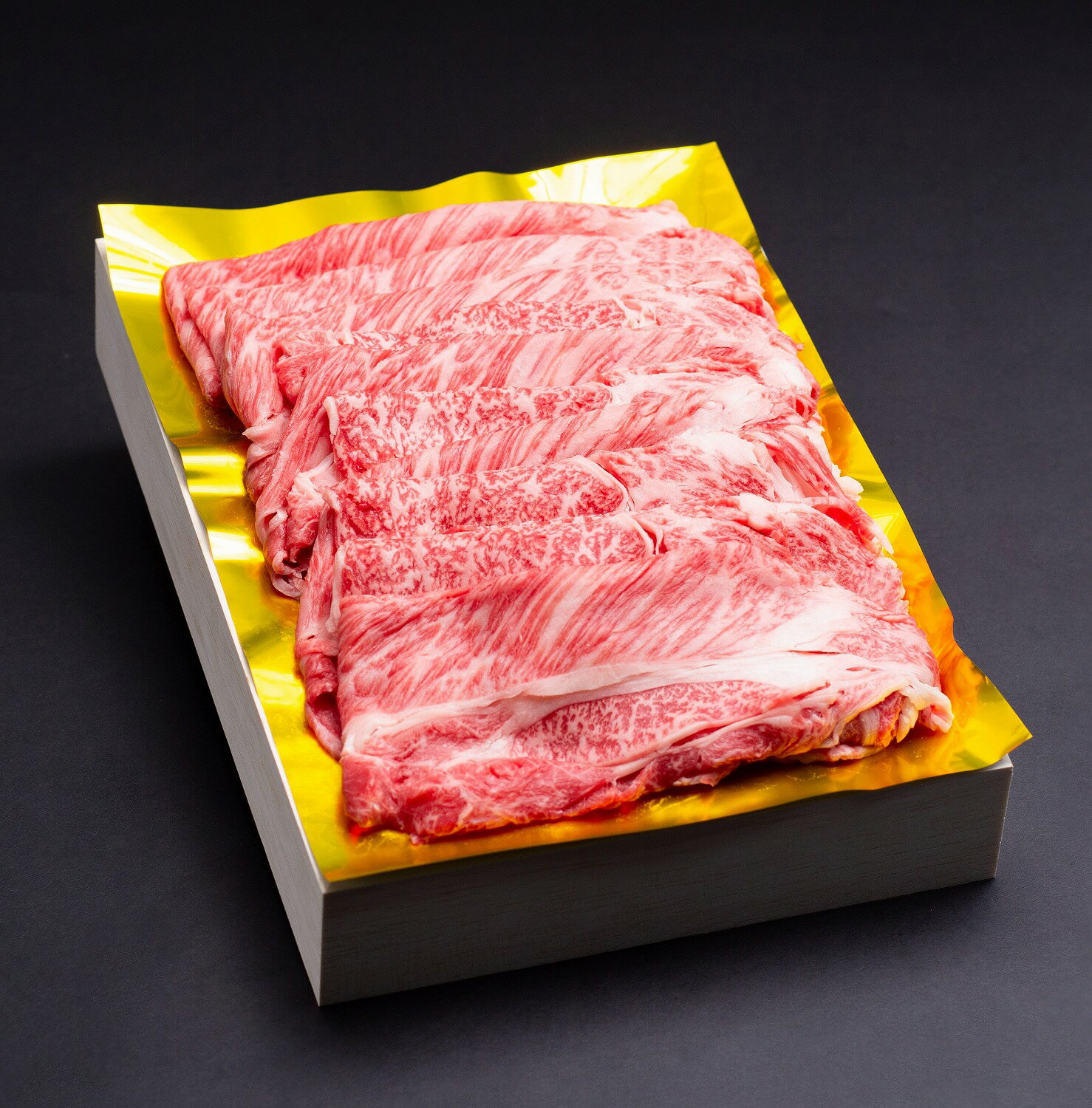 【ふるさと納税】松阪牛　しゃぶしゃぶ用　ロース　肩ロース　600g　B-45／冷凍　瀬古食品　ふるさと納税　牛肉　松阪肉　名産　ブランド　霜ふり本舗　三重県　大紀町