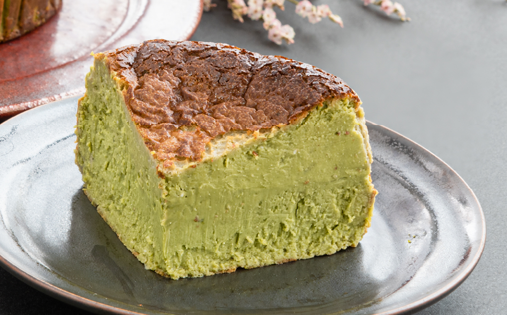 淡路島の純国産鶏の卵と国産抹茶で作るお抹茶のばすくちーず 4号サイズ