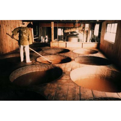 ふるさと納税 御所市 こだわりの本格醤油 1.8L こいくち4本 うすくち2本 |  | 03