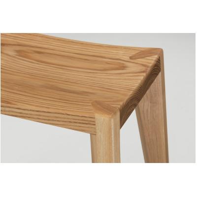 ふるさと納税 旭川市 【2025年5月上旬発送】旭川家具　WOWの【WEDGEスツール】　エゾアッシュ_03204 |  | 03