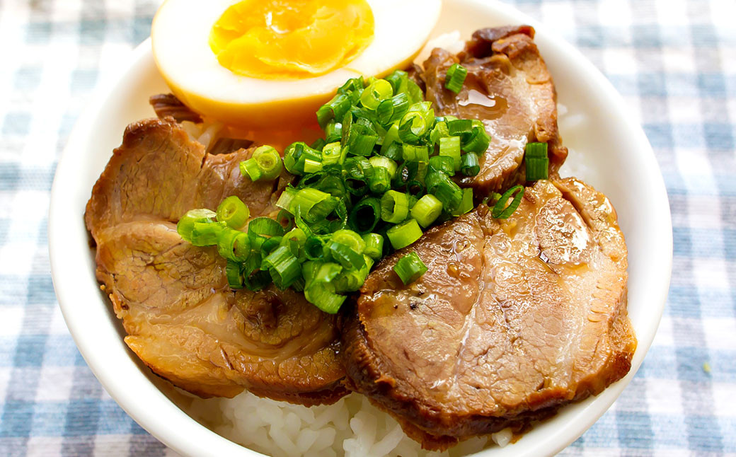 027-544 大分県産 豚モモ肉 手づくり 焼豚 約1kg チャーシュー 豚肉