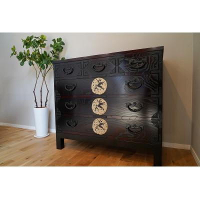 ふるさと納税 奥州市 岩谷堂箪笥　脚付チェスト　白梅　伝統工芸品 [AF015] |  | 01