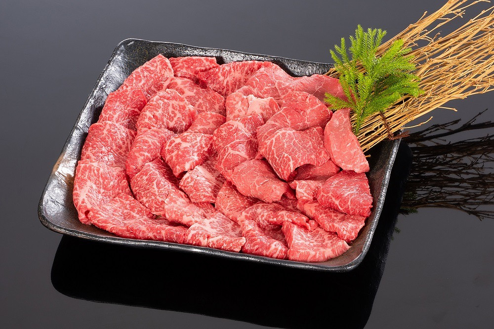 
熊野牛」 特選モモ焼肉 1.2kg 4等級以上和歌山県産 黒毛和牛
