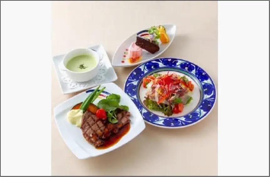 食事券 福岡市 天空ランチコース 展望券付 2名様 福岡タワー内展望レストランにて優雅なひとときを ペアチケット ペア 絶景 レストラン ランチ 食事 お食事券 チケット 記念日 誕生日 お祝い 女子