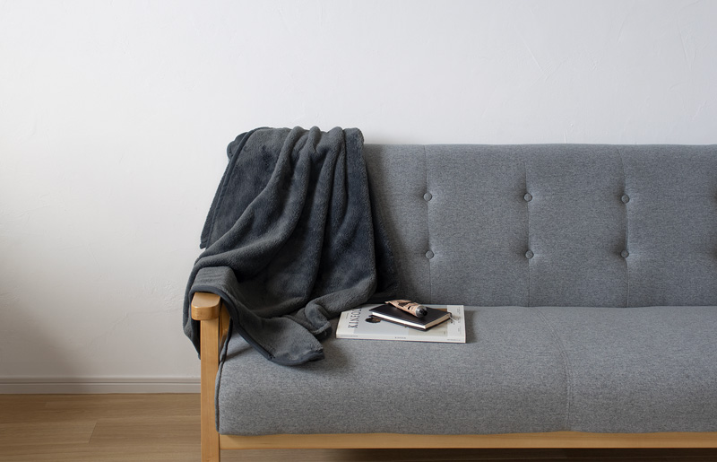 【スピード発送】MONOブランケット ネイビー【ひざ掛け 膝掛け ひざかけ 大判 防寒 無地 シンプル】 G3341