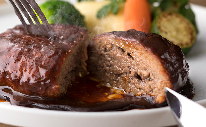 ハンバーグ ミート矢澤 黒毛和牛100％ グリルドハンバーグ デミグラスソース4食セット デミグラスハンバーグ 黒毛和牛 肉々しい ジューシー 旨み マイルド 大田区 東京都