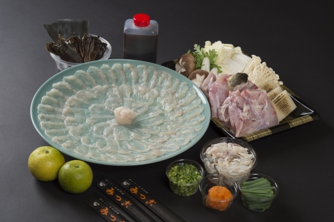 【年中発送可】鮮度抜群！満腹トラフグ刺しふぐ鍋セット（6人前）［冷蔵］［養殖1kgオーバー活魚使用］割烹みつご