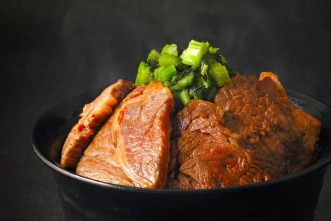 あか牛 火の山丼 （牛肉・特製タレ・高菜） 和牛 牛肉 ブランド牛 国産 特製だし醤油 醤油 高菜 人気 美味しい 名産品 セット 詰め合わせ 熊本 阿蘇