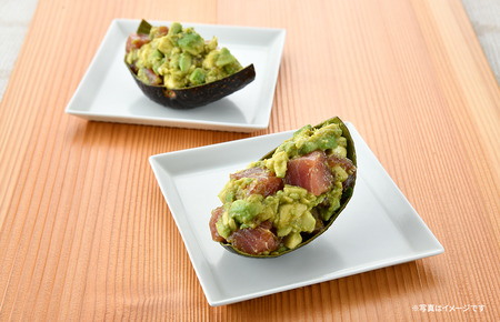 三崎 の 天然 マグロ 三昧 ！ 中トロ ・赤身 がたっぷり入った王道コンビ 2kg セット！ M063-004 まぐろ 鮪 赤身 中とろ や印 ふるさと納税 神奈川県 三浦市 おすすめ ランキング 