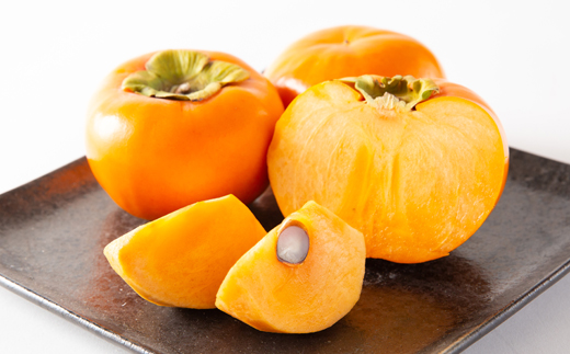 【先行予約:2026年配送】太陽の光をたっぷり浴びた松岡農園の富有柿(2L　12個)