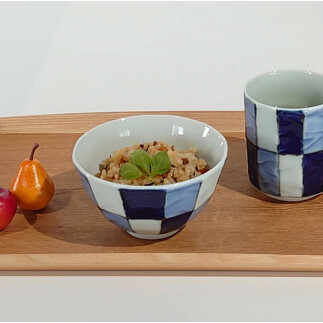 有田焼 惣太窯 市松紋 お茶碗・お湯のみセット 白峰堂 食器 うつわ 器 持ちやすい  A25-464_イメージ4