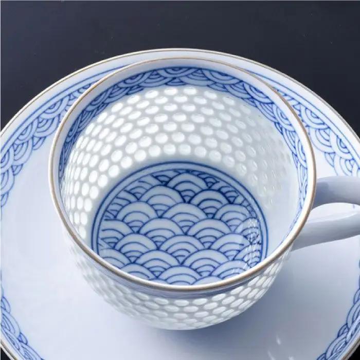 【波佐見焼】【何気ない朝を特別に♪】水晶青海波 ポット カップ 碗皿 セット 食器 皿 【丹心窯】 [AB04]  波佐見焼