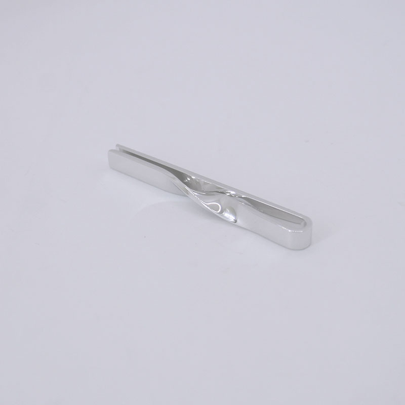 シルバー925　リバーシブルタイクリップ （ピラミッド柄）OH-007