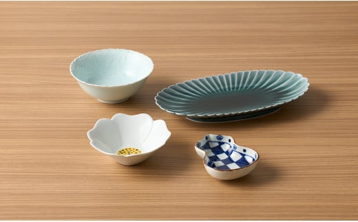 【梶謙製磁社】有田焼 毎日の暮らしを楽しむ器 4点セット 食器 器 うつわ 陶磁器 皿 ギフト 贈答 35000円 3.5万円 A35-425