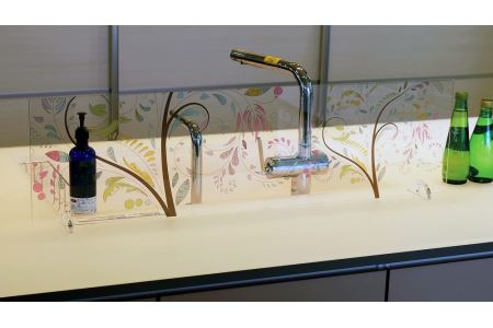 キッチン水はねガードアクリルボード　イマジネーションウッド90㎝