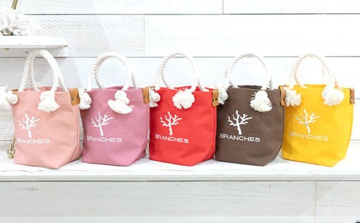 当返礼品は【カラー:コーラルB】となります。ご注意ください。