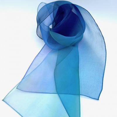 ふるさと納税 岐阜市 透きとおる絹に重なり合う色彩と光。【シルクスカーフ】　美濃友禅　―清流― |  | 01