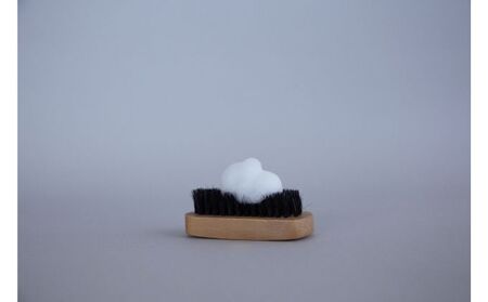 靴磨き レザーシャンプー Leather-shampoo ケア用品 レザーケア レザー 革 革靴 革製品 クリーナー ナチュラルオイル配合 しっとり ゆず せっけん 香料  ゆず