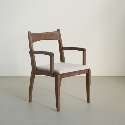 
            ダイニングチェア　BASIL　肘付　ウォールナット無垢　大川家具(福岡県)【1369489】
          