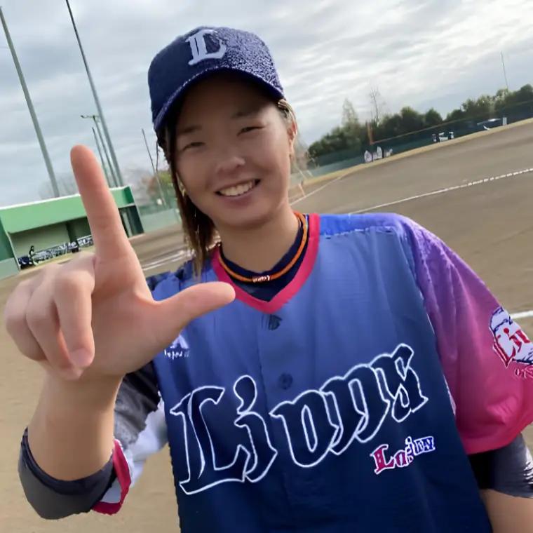 ユニフォーム　埼玉西武ライオンズ・レディースを応援しよう！　Ｍサイズ　ユニフォーム　