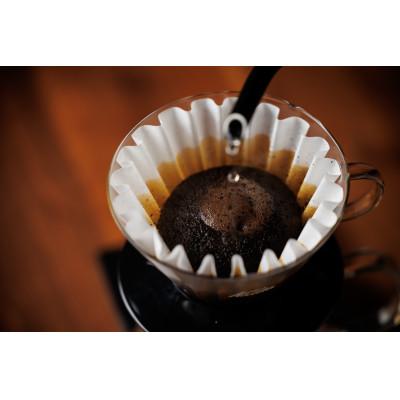 ふるさと納税 みよし市 【自家焙煎珈琲】おまかせ カフェインレス 100g(生豆時)×2種類〈豆〉
