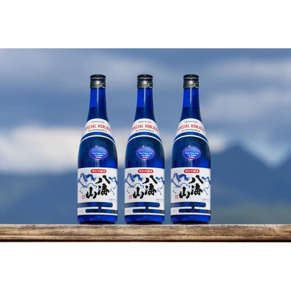ドジャース公式日本酒 「特別本醸造 八海山」 ブルーボトル 720ml×3本  | ドジャース