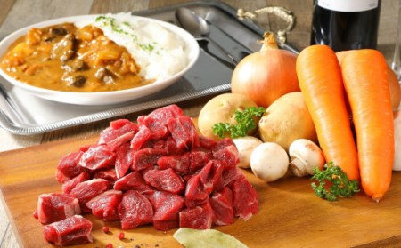 発送月指定OK！「山形村短角牛カレー・シチュー用煮込み 計800gセット（冷蔵：スネ・ネックサイコロカット200g×4P）」いわて 山形村 短角牛 牛肉 牛 赤身 セット 国産飼料 100％ 希少 貴重 数量限定 人気 煮込み アウトドア チルド パック
