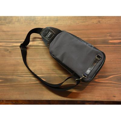 ふるさと納税 近江八幡市 ハンドメイド　高級レザーを使った大人のワンショルダーバッグ　ナイトブラック |  | 01