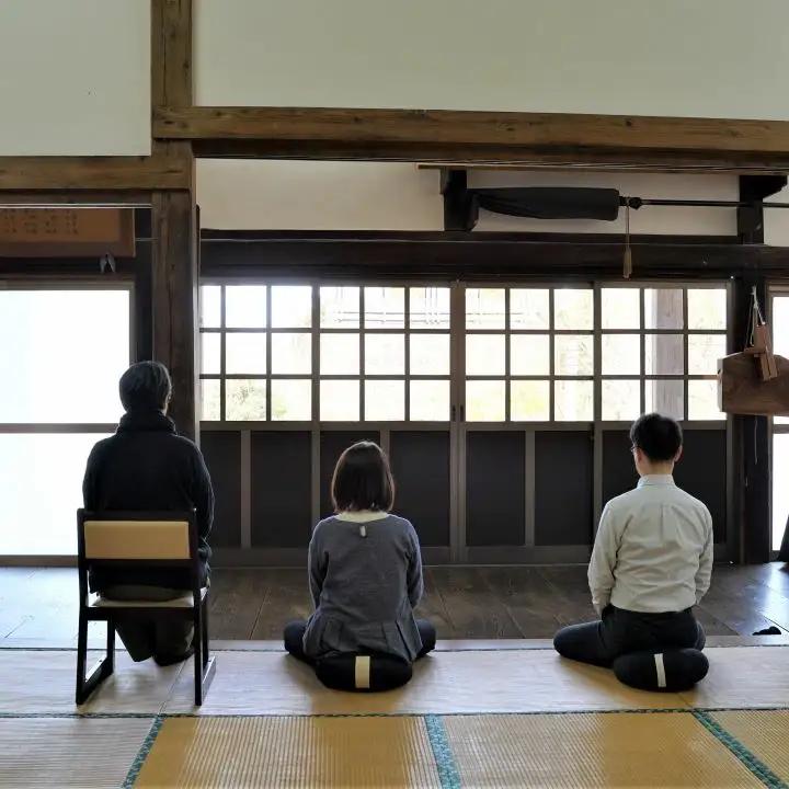 坐らんしょ ー坐禅の集いー