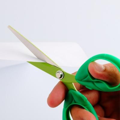 ふるさと納税 関市 【ペン立て付きはさみ】coconeリーフ グリーン 〜はさみ ニッケン刃物 インテリア |  | 02