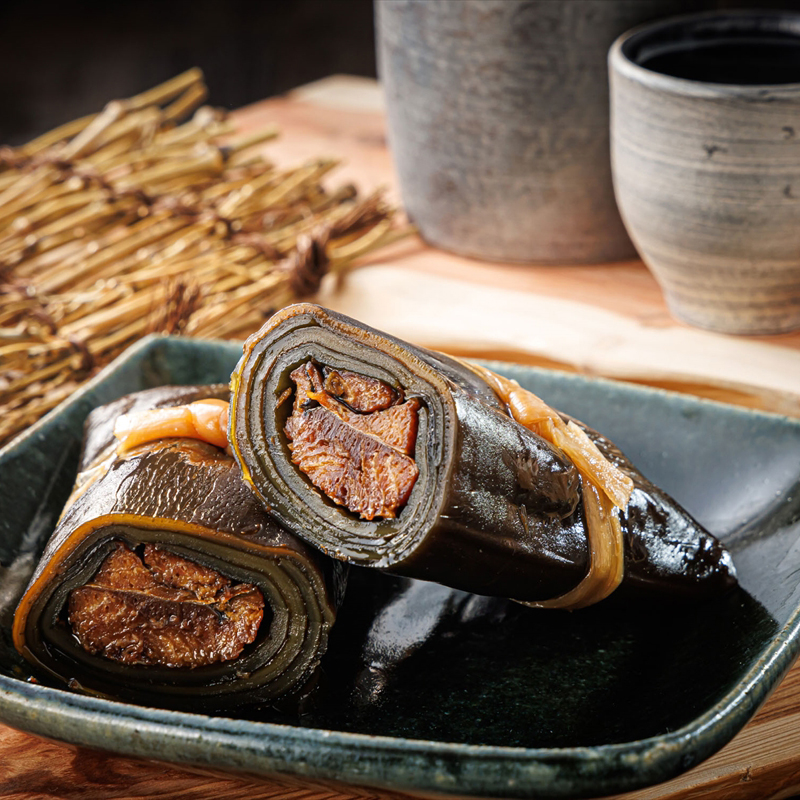 【定期便9ヵ月】昆布で 鰊 を丁寧に巻いた 昆布巻き 1本×4袋 合計4本 | 昆布巻 国産 北海道産 ニシン コンブ だし 海藻 だし昆布 こんぶ水 出汁 乾物 こんぶ 海産物 備蓄 ギフト 保存食