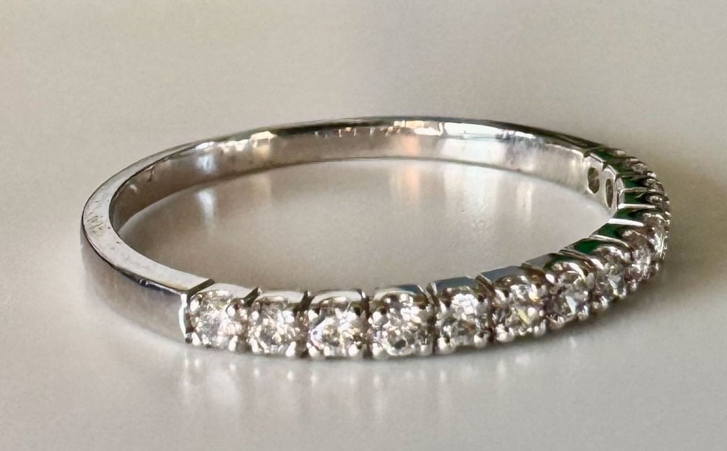 プラチナダイヤモンドリング ハーフエタニティーリング 0.20カラット 【AW-703/0014】 