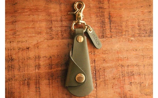 【minca】栃木レザーの真鍮靴ベラキーホルダー/シューホーン01/オリーブ　641【雑貨 日用品 人気 おすすめ 】