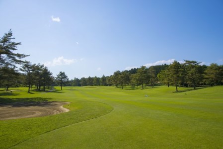 セブンハンドレッドクラブ　土日祝日ゴルフプレー 6,000円割引≪ゴルフ サッカー ゴルフ場 コース 栃木県≫