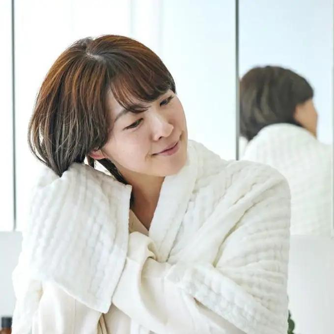 ふきん たおる 『 白雪 うるおいローションと 白雪ふきん スクワラン 湯上りたおる（ バスタオル ）』 タオル ギフト用 化粧水 G-110