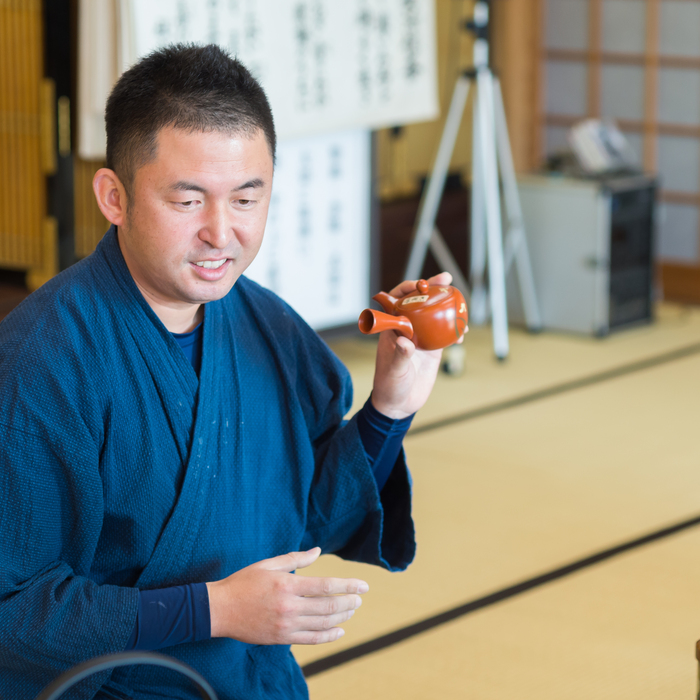 「茶の心と仏の教え体験プラン(90分)10名まで」【読経・説法体験 煎茶体験 茶殻の活用体験】 (H047109)