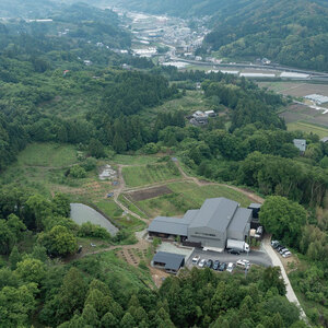 ゆず リキュール 2本 セット 25％ 【 ドリンク 柚子 蒸留 シロップ カクテル カシス 酒 炭酸水 果物 果実 果汁 茶 和 柑橘 高級 ほろよい ギフト お歳暮 ふるさと 100 ビタミン 年