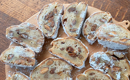 山形の濃厚な牛乳を使ったシュトレン 1本(約490g) FZ24-169