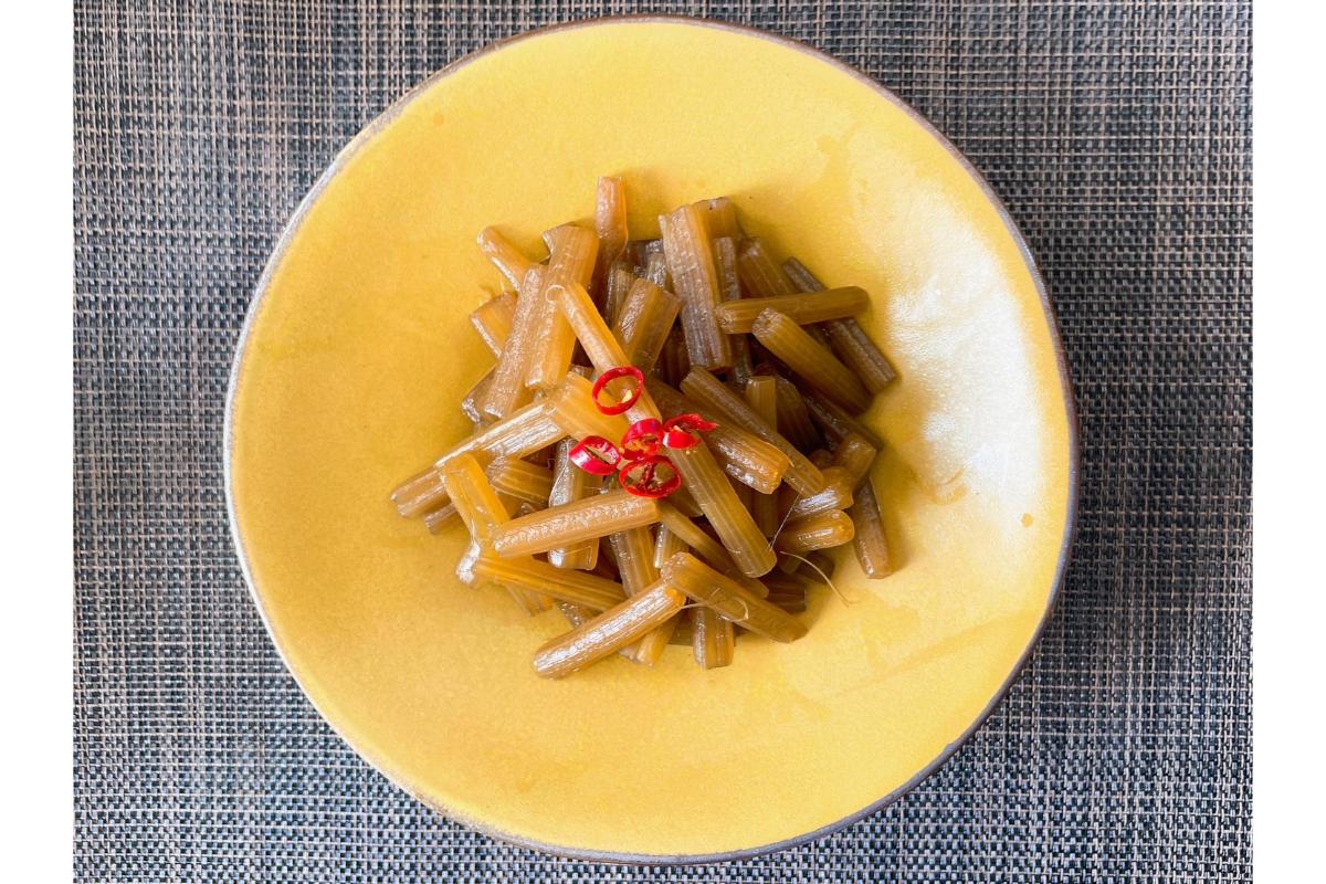 【5月上旬より発送】天然山ふき 山菜 煮物 春の味覚 産地直送 国産 新潟県 妙高市