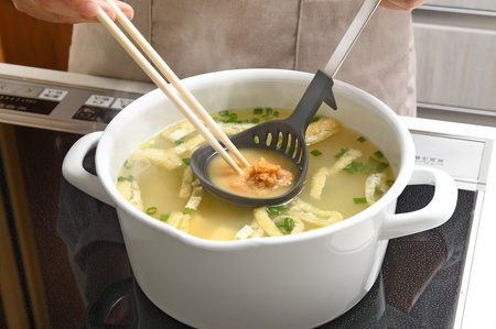 LES3220 水切りおたま