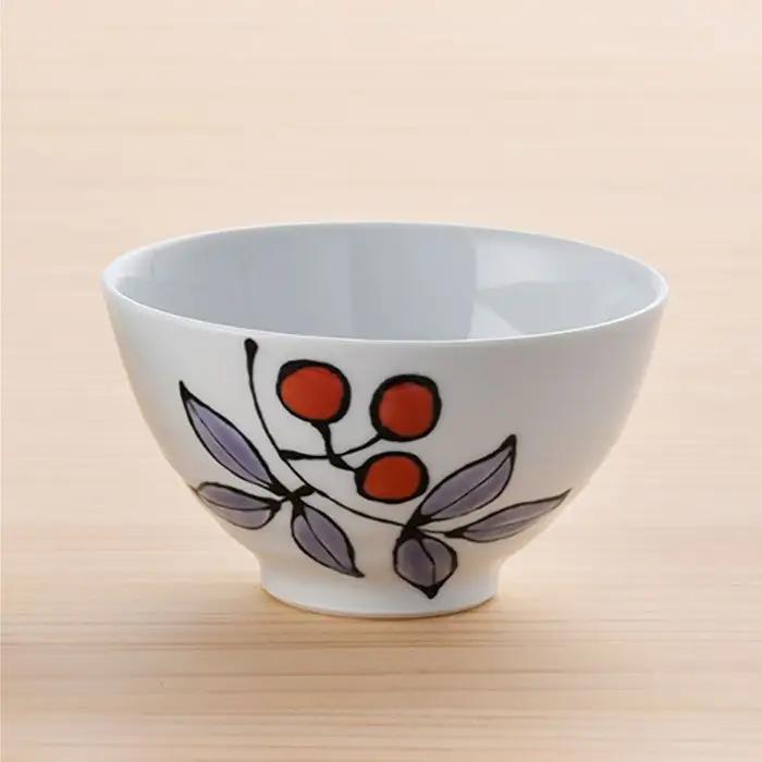 【波佐見焼】南天夫婦 茶碗 赤・青 2個セット 食器 皿 【大新窯】[DC16]  波佐見焼