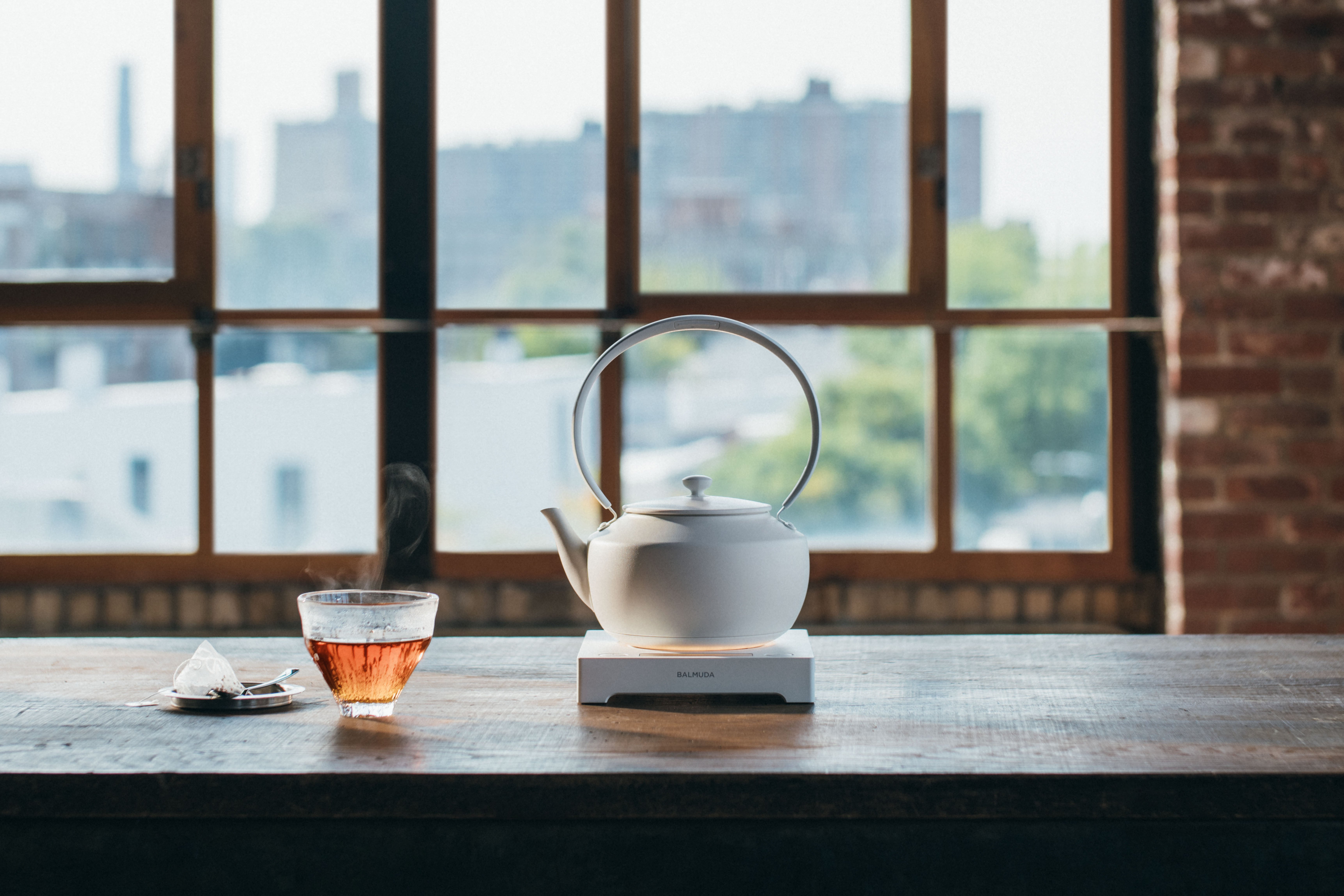 MoonKettle KPT02JP （ブラックBK／ホワイトWH） 